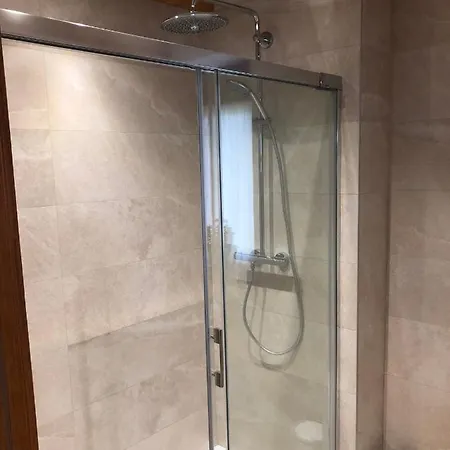 Launtzin Landetxea Areatza