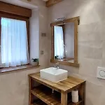 Launtzin Landetxea *