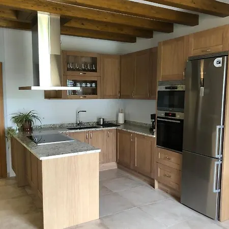 Launtzin Landetxea * Areatza