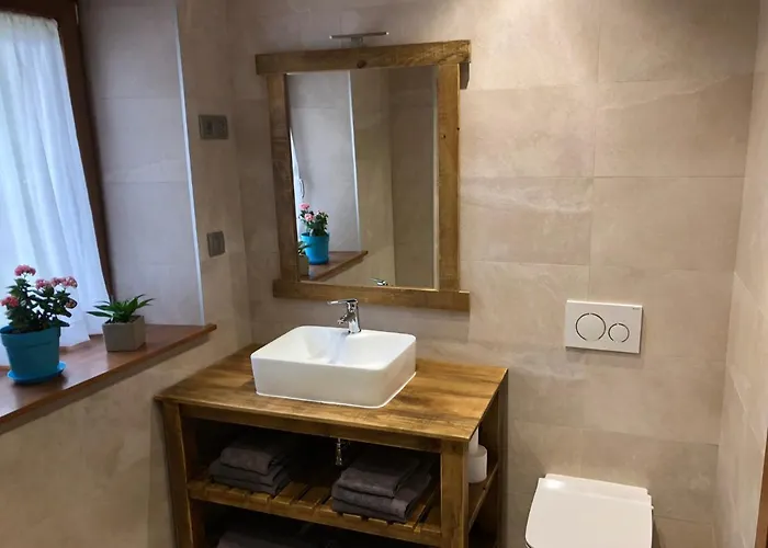 Holiday home Launtzin Landetxea